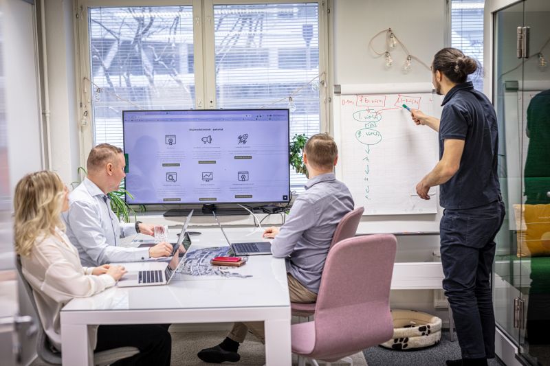 Teollisuusyrityksen markkinointi