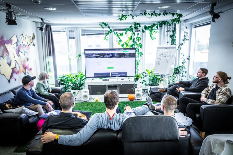 Facebook-mainonnan ulkoistaminen