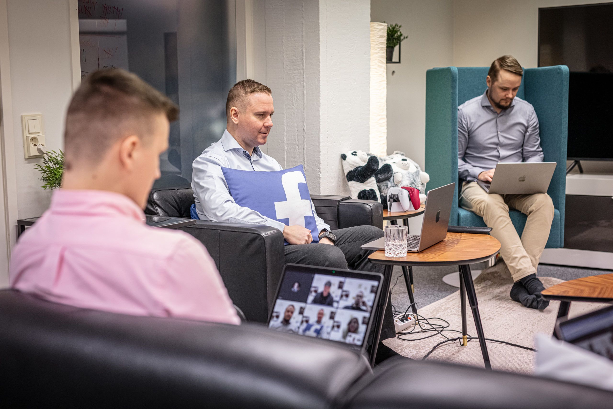 Facebookin special ad category