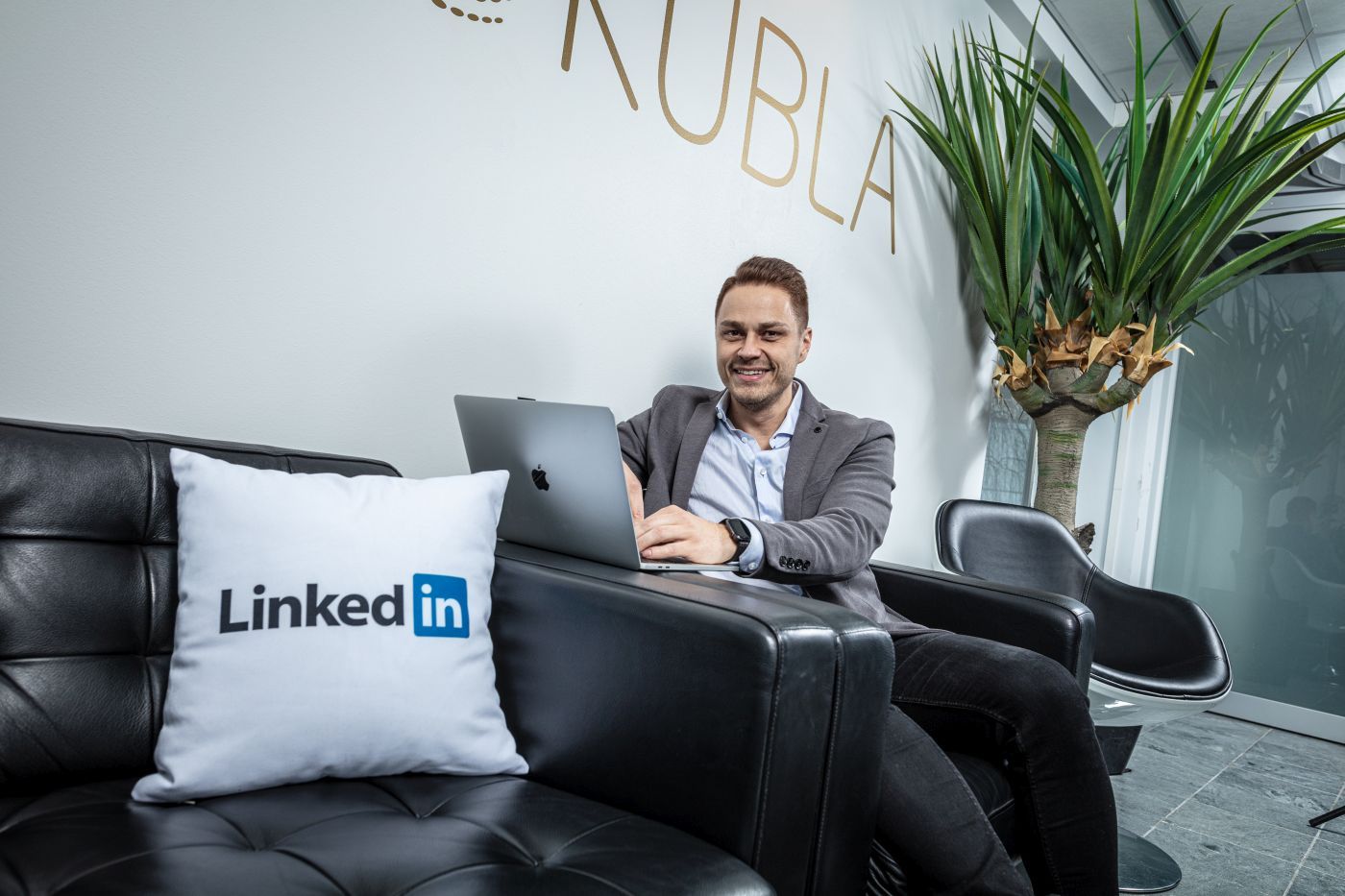 LinkedIn mainosmuodot