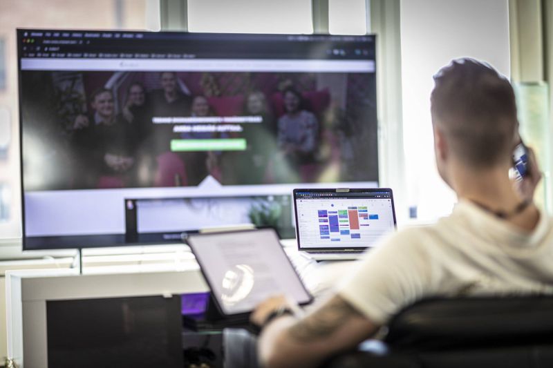 Facebook-mainos ja verkkosivut yritykselle