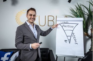 Kannattaako oman firman nimellä mainostaa Googlessa